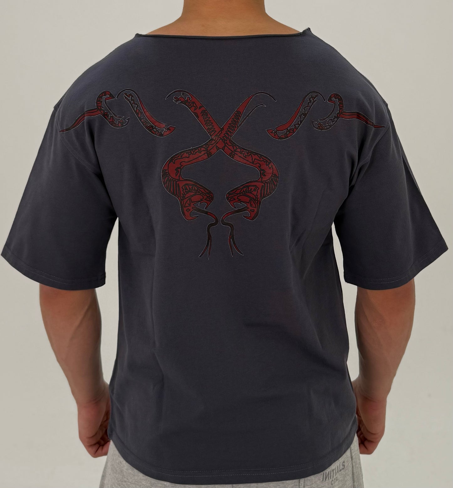 OVERSIZED T-SHIRT (wide neck)